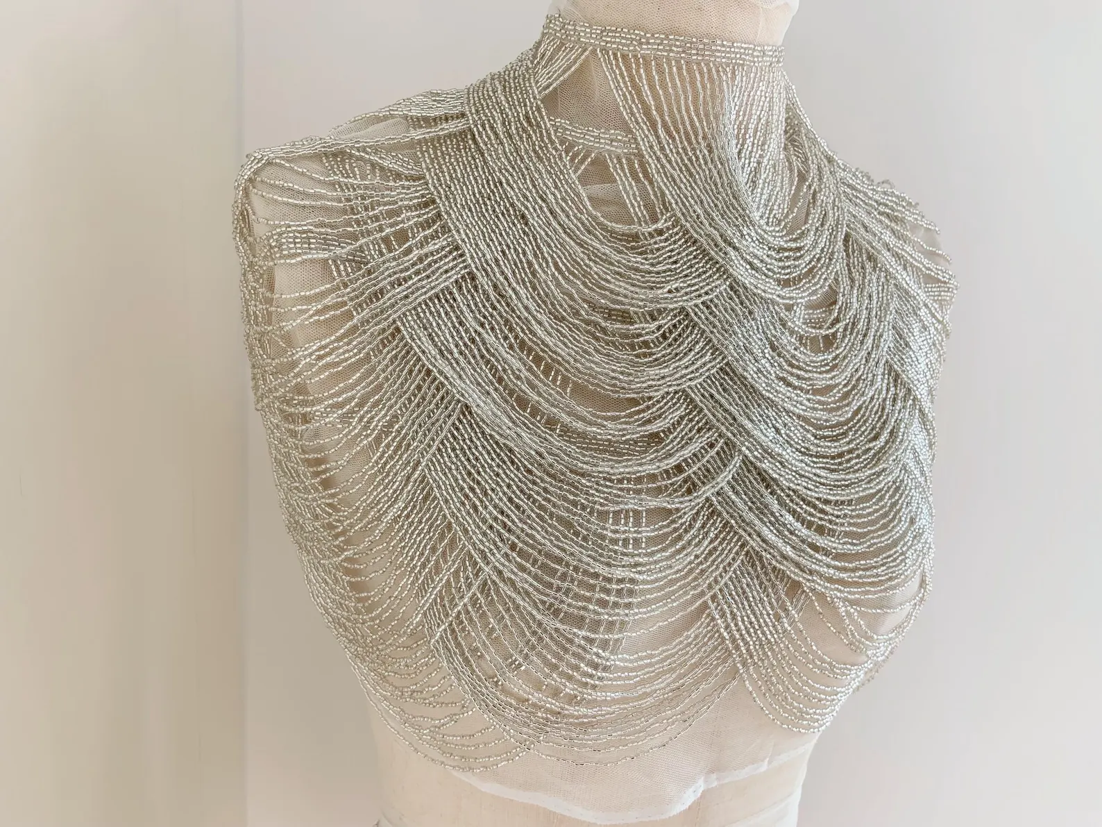 Silver Chains Cape Fabric, Bea – Beaded Trim Fringe Bewertung und Preis